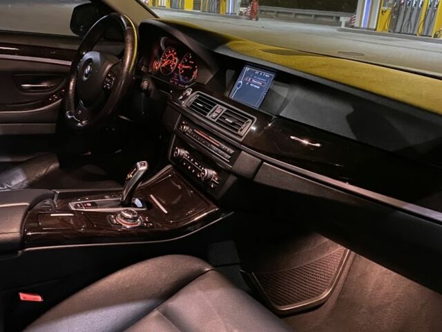 Сірий БМВ 5 Серія, об'ємом двигуна 2 л та пробігом 230 тис. км за 12500 $, фото 17 на Automoto.ua