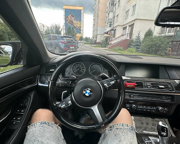 БМВ 5 Серия 2012 в Полтаве на Automoto.ua Серый БМВ 5 Серия, объемом двигателя 2 л и пробегом 205 тыс. км за 14900 $, фото 17 на Automoto.ua