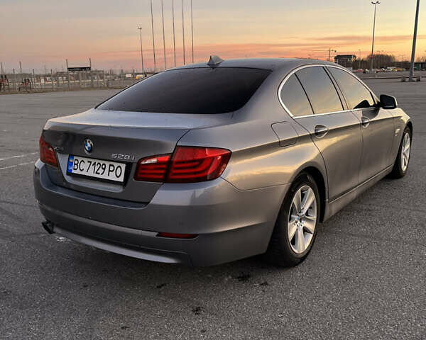 Серый БМВ 5 Серия, объемом двигателя 2 л и пробегом 229 тыс. км за 14200 $, фото 6 на Automoto.ua