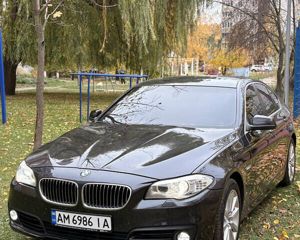 Серый БМВ 5 Серия, объемом двигателя 2 л и пробегом 346 тыс. км за 14500 $, фото 4 на Automoto.ua