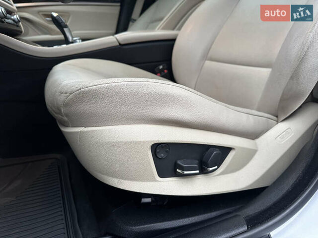 Серый БМВ 5 Серия, объемом двигателя 3 л и пробегом 189 тыс. км за 11800 $, фото 28 на Automoto.ua