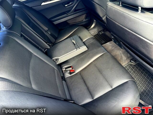 Серый БМВ 5 Серия, объемом двигателя 3 л и пробегом 290 тыс. км за 16000 $, фото 7 на Automoto.ua