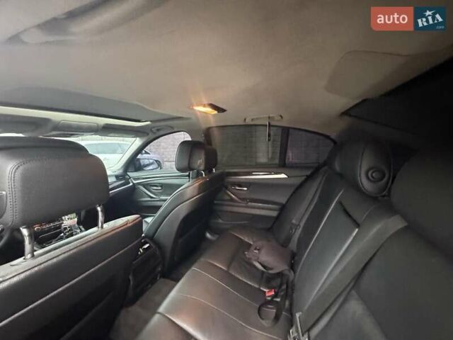 Серый БМВ 5 Серия, объемом двигателя 3 л и пробегом 260 тыс. км за 13500 $, фото 13 на Automoto.ua