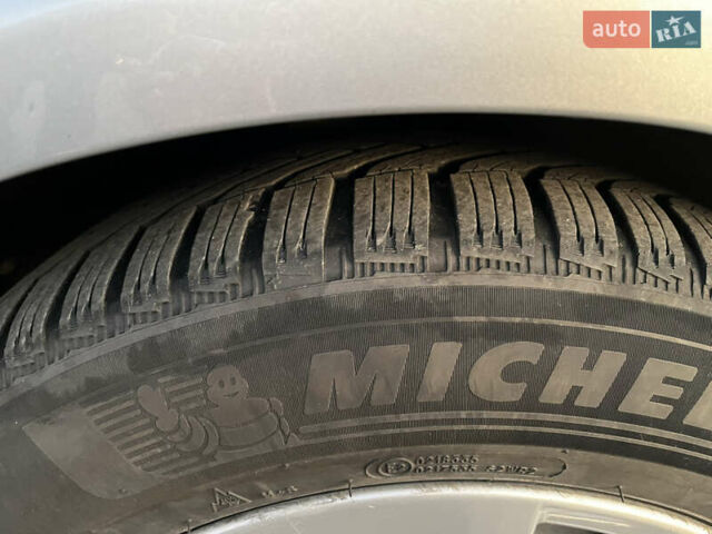 Серый БМВ 5 Серия, объемом двигателя 2 л и пробегом 229 тыс. км за 14200 $, фото 24 на Automoto.ua