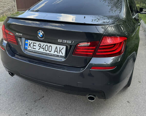 Сірий БМВ 5 Серія, об'ємом двигуна 3 л та пробігом 190 тис. км за 16999 $, фото 13 на Automoto.ua