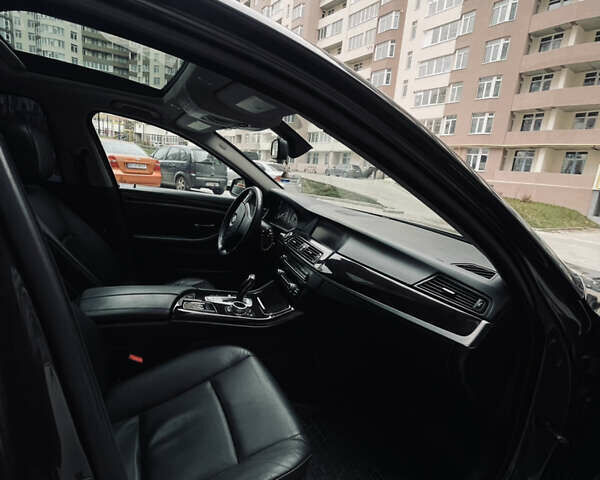 Серый БМВ 5 Серия, объемом двигателя 2 л и пробегом 236 тыс. км за 14000 $, фото 9 на Automoto.ua