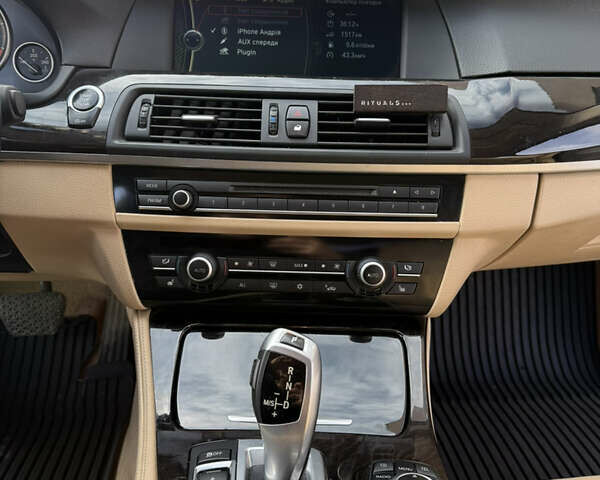 Сірий БМВ 5 Серія, об'ємом двигуна 2 л та пробігом 290 тис. км за 12500 $, фото 16 на Automoto.ua