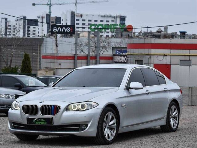 Серый БМВ 5 Серия, объемом двигателя 3 л и пробегом 250 тыс. км за 12499 $, фото 4 на Automoto.ua