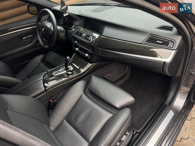 Серый БМВ 5 Серия, объемом двигателя 3 л и пробегом 108 тыс. км за 16900 $, фото 45 на Automoto.ua