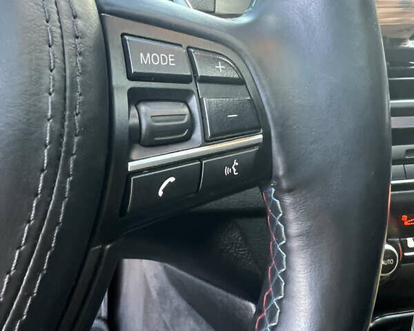 БМВ 5 Серия 2012 в Запорожье на Automoto.ua Серый БМВ 5 Серия, объемом двигателя 2.98 л и пробегом 305 тыс. км за 14999 $, фото 16 на Automoto.ua