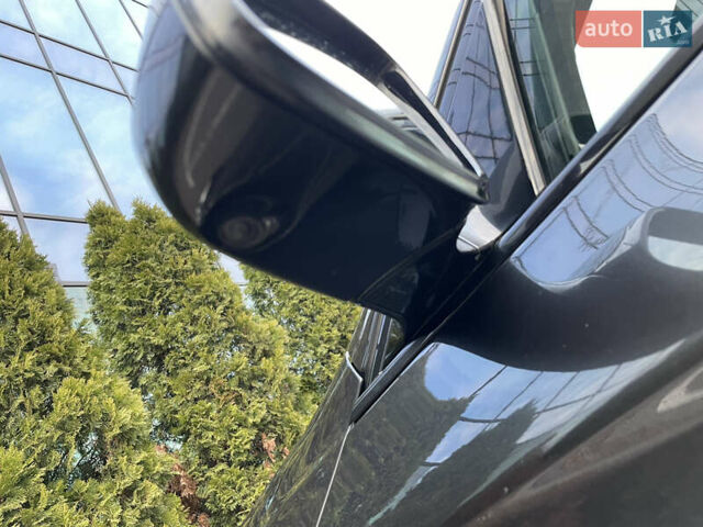 Серый БМВ 5 Серия, объемом двигателя 3 л и пробегом 186 тыс. км за 19900 $, фото 30 на Automoto.ua