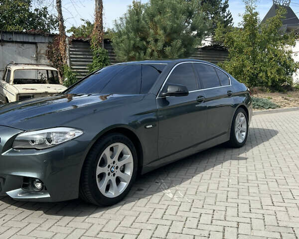 Сірий БМВ 5 Серія, об'ємом двигуна 2 л та пробігом 109 тис. км за 16600 $, фото 5 на Automoto.ua