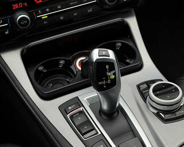 Серый БМВ 5 Серия, объемом двигателя 2.98 л и пробегом 165 тыс. км за 16000 $, фото 1 на Automoto.ua