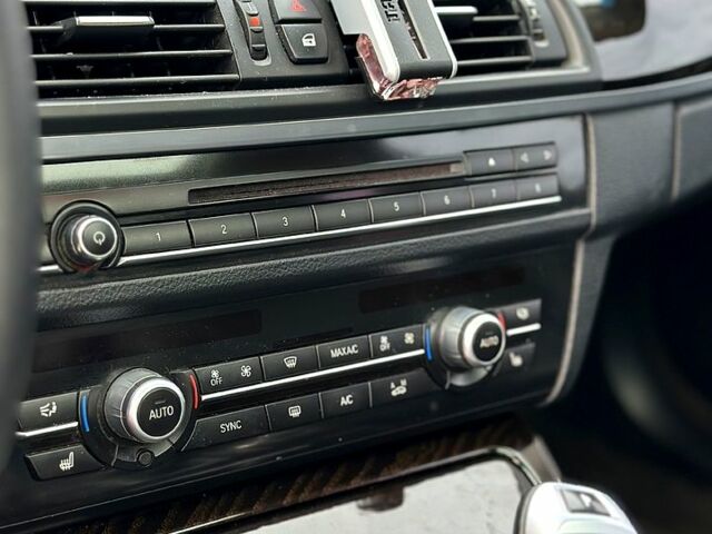 Серый БМВ 5 Серия, объемом двигателя 2 л и пробегом 280 тыс. км за 13000 $, фото 7 на Automoto.ua