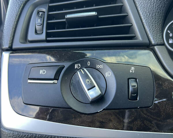 БМВ 5 Серия 2012 в Запорожье на Automoto.ua Серый БМВ 5 Серия, объемом двигателя 2.98 л и пробегом 305 тыс. км за 14999 $, фото 17 на Automoto.ua