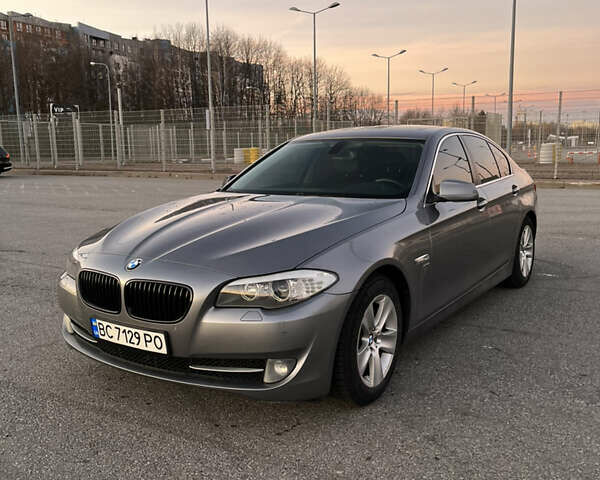 Серый БМВ 5 Серия, объемом двигателя 2 л и пробегом 229 тыс. км за 14200 $, фото 2 на Automoto.ua