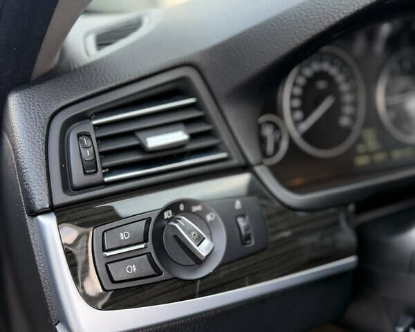 Серый БМВ 5 Серия, объемом двигателя 2 л и пробегом 203 тыс. км за 12999 $, фото 23 на Automoto.ua