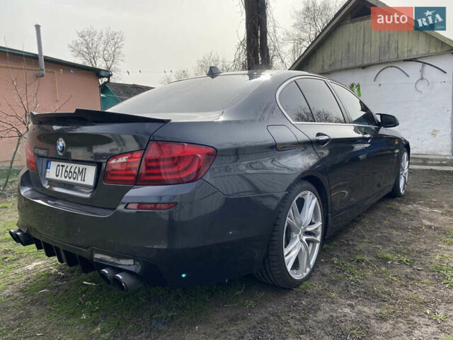 Серый БМВ 5 Серия, объемом двигателя 2 л и пробегом 260 тыс. км за 15000 $, фото 6 на Automoto.ua