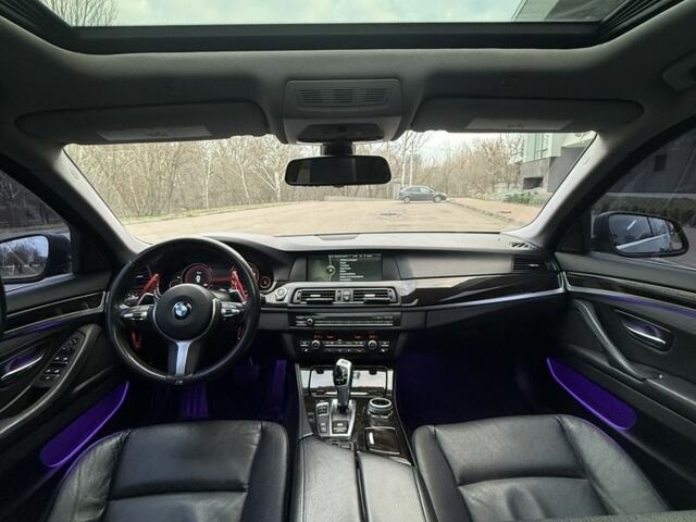 Сірий БМВ 5 Серія, об'ємом двигуна 3 л та пробігом 210 тис. км за 14600 $, фото 6 на Automoto.ua