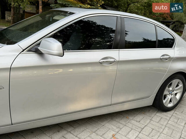 Серый БМВ 5 Серия, объемом двигателя 2 л и пробегом 176 тыс. км за 13400 $, фото 7 на Automoto.ua