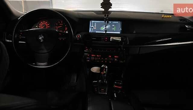 Серый БМВ 5 Серия, объемом двигателя 3 л и пробегом 250 тыс. км за 12500 $, фото 8 на Automoto.ua