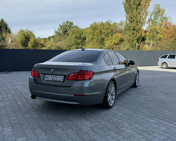 Сірий БМВ 5 Серія, об'ємом двигуна 2 л та пробігом 266 тис. км за 13500 $, фото 9 на Automoto.ua