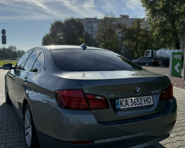 Сірий БМВ 5 Серія, об'ємом двигуна 2 л та пробігом 219 тис. км за 11500 $, фото 4 на Automoto.ua