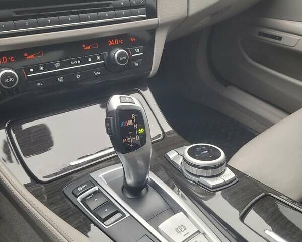 Серый БМВ 5 Серия, объемом двигателя 4.4 л и пробегом 211 тыс. км за 13400 $, фото 27 на Automoto.ua