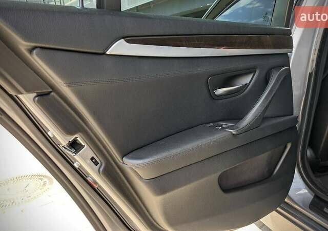 Серый БМВ 5 Серия, объемом двигателя 2 л и пробегом 213 тыс. км за 14400 $, фото 22 на Automoto.ua