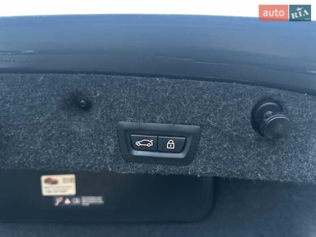 Серый БМВ 5 Серия, объемом двигателя 2.98 л и пробегом 270 тыс. км за 16500 $, фото 12 на Automoto.ua