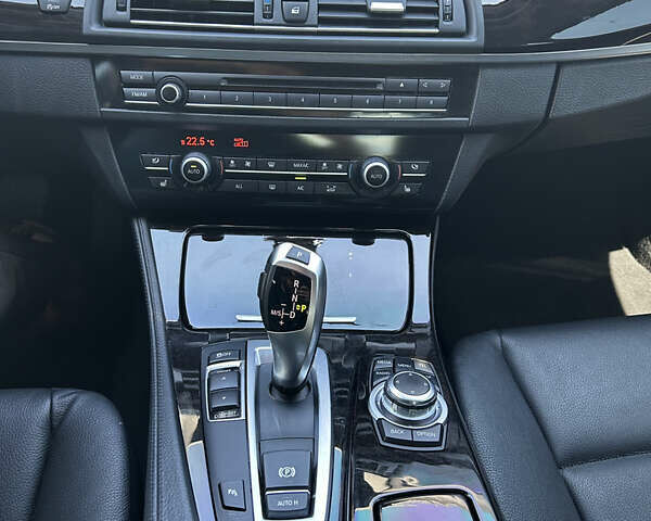 Серый БМВ 5 Серия, объемом двигателя 2 л и пробегом 174 тыс. км за 16400 $, фото 10 на Automoto.ua