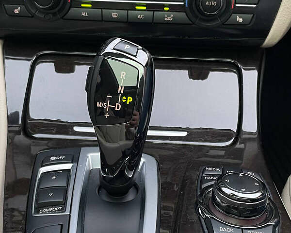 Сірий БМВ 5 Серія, об'ємом двигуна 2.98 л та пробігом 185 тис. км за 18500 $, фото 17 на Automoto.ua