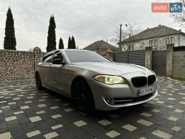 БМВ 5 Серия 2012 в Сваляве на Automoto.ua Серый БМВ 5 Серия, объемом двигателя 2 л и пробегом 220 тыс. км за 11500 $, фото 7 на Automoto.ua
