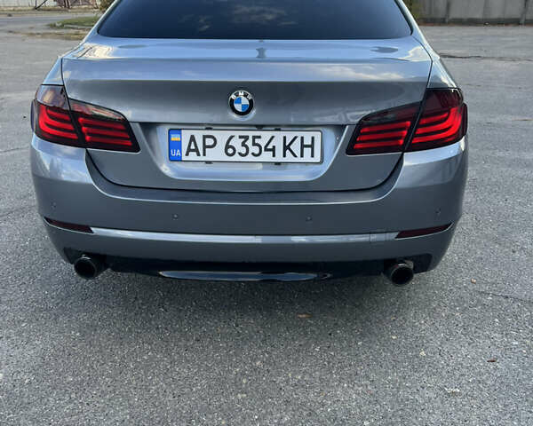 БМВ 5 Серия 2012 в Запорожье на Automoto.ua Серый БМВ 5 Серия, объемом двигателя 2.98 л и пробегом 305 тыс. км за 14999 $, фото 8 на Automoto.ua