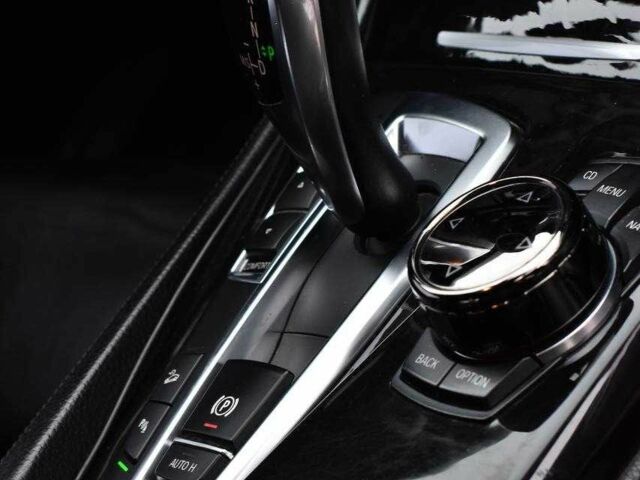 Серый БМВ 5 Серия, объемом двигателя 3 л и пробегом 250 тыс. км за 12499 $, фото 16 на Automoto.ua