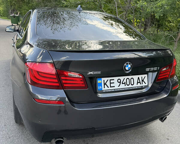 Сірий БМВ 5 Серія, об'ємом двигуна 3 л та пробігом 190 тис. км за 16999 $, фото 15 на Automoto.ua