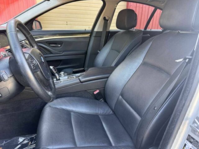 Серый БМВ 5 Серия, объемом двигателя 2 л и пробегом 102 тыс. км за 8000 $, фото 7 на Automoto.ua