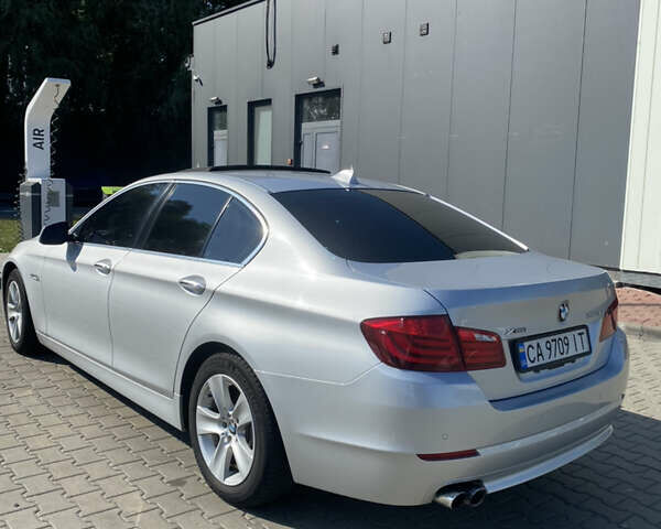 Серый БМВ 5 Серия, объемом двигателя 2 л и пробегом 210 тыс. км за 13500 $, фото 3 на Automoto.ua