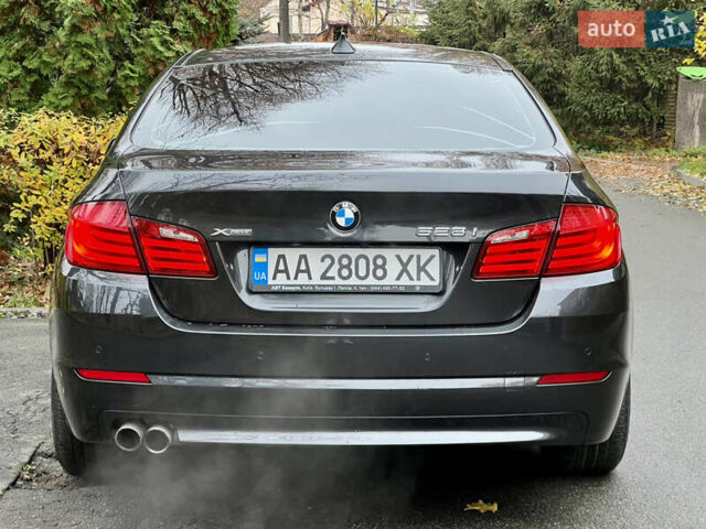 Сірий БМВ 5 Серія, об'ємом двигуна 2 л та пробігом 212 тис. км за 12800 $, фото 8 на Automoto.ua