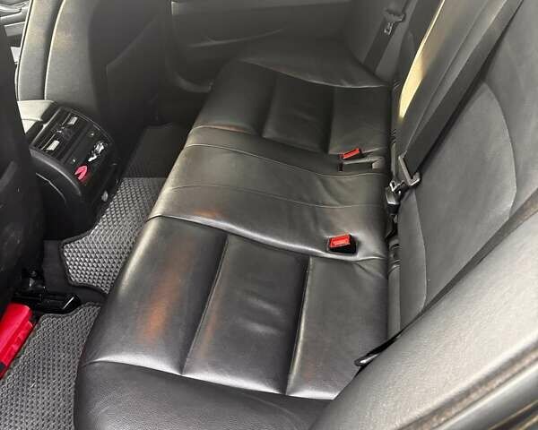 Серый БМВ 5 Серия, объемом двигателя 2 л и пробегом 310 тыс. км за 12500 $, фото 5 на Automoto.ua