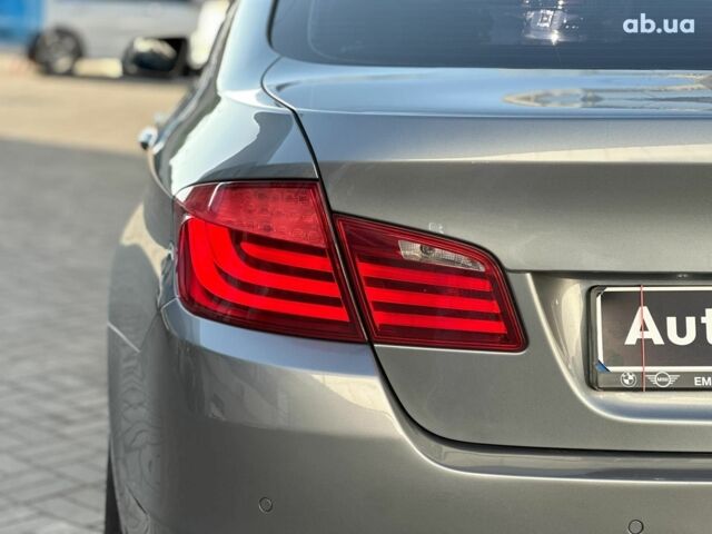 Сірий БМВ 5 Серія, об'ємом двигуна 2 л та пробігом 236 тис. км за 13440 $, фото 13 на Automoto.ua