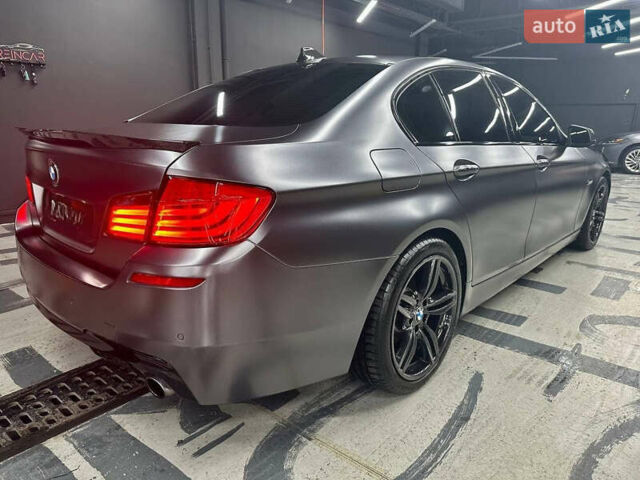 Сірий БМВ 5 Серія, об'ємом двигуна 2.99 л та пробігом 189 тис. км за 17200 $, фото 9 на Automoto.ua