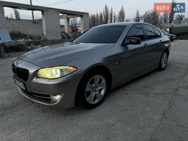 Серый БМВ 5 Серия, объемом двигателя 2 л и пробегом 236 тыс. км за 13750 $, фото 2 на Automoto.ua
