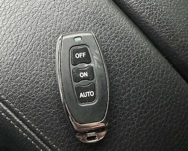 БМВ 5 Серия 2012 в Полтаве на Automoto.ua Серый БМВ 5 Серия, объемом двигателя 2 л и пробегом 205 тыс. км за 14900 $, фото 27 на Automoto.ua