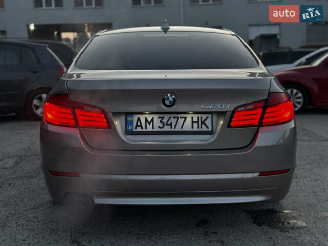 Серый БМВ 5 Серия, объемом двигателя 2 л и пробегом 236 тыс. км за 13750 $, фото 7 на Automoto.ua
