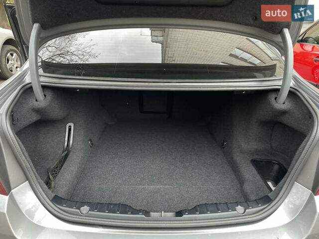 Серый БМВ 5 Серия, объемом двигателя 3 л и пробегом 262 тыс. км за 11999 $, фото 27 на Automoto.ua