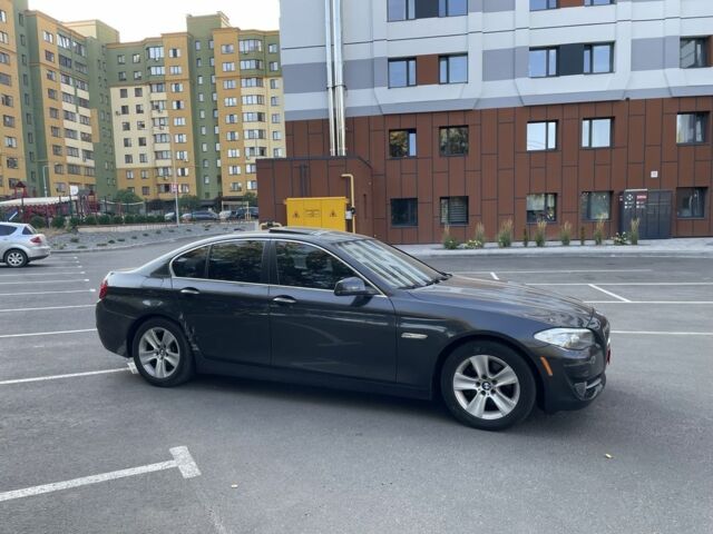 Серый БМВ 5 Серия, объемом двигателя 2 л и пробегом 187 тыс. км за 9800 $, фото 3 на Automoto.ua