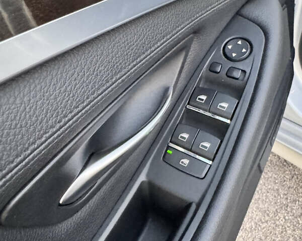 Сірий БМВ 5 Серія, об'ємом двигуна 2 л та пробігом 300 тис. км за 15700 $, фото 6 на Automoto.ua