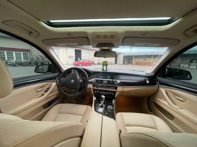 Серый БМВ 5 Серия, объемом двигателя 2 л и пробегом 265 тыс. км за 298 $, фото 5 на Automoto.ua