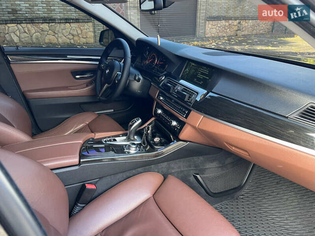 Сірий БМВ 5 Серія, об'ємом двигуна 2 л та пробігом 260 тис. км за 14999 $, фото 19 на Automoto.ua